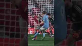 Haaland makes it look easy 🤷&zwj;♂️