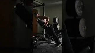 The perfect back workout for an hourglass shape! #backworkout #shorts