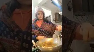 मैं मेरी family की पहली content creator हूं#minivlog#hairfall#hairfallsolution#contentcreator#hair