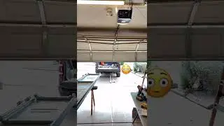 Here's how you know your garage door is going to buckle and fall down