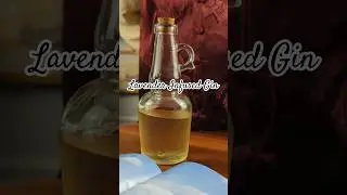 Lavender Infused Gin #gin #happyhour #lavender #howto