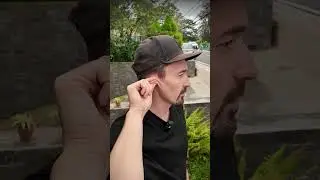 Сожми ухо пополам!