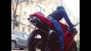Ducati 996 sound !termignoni and dry clutch