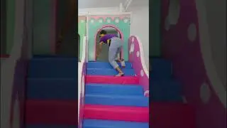 Meekah&rsquo;s Fun Slide Time 🛝 #blippi #meekah #play #fun #slides #shorts
