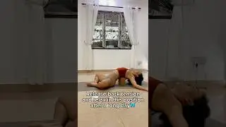 Chill and stretch after a long day✨ #stretchingexercises #relax #stretch