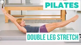 Pilates Double Leg Stretch with Alisa Wyatt
