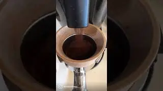 (#Shorts) Turin DF64 Espresso Grinder | Breville Barista Pro