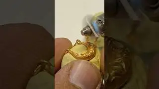 Unbelievable Gold Bali Cutting Design &ndash; You Won&rsquo;t Believe the Details!&rdquo;