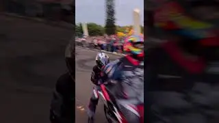 ESQUIANDO NO ASFALTO