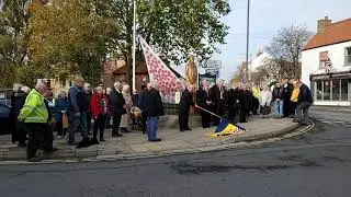 2 minutes silence held at #MarketWeighton