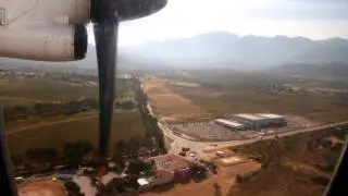 landing in Calvi Corsica Atr 72. Atterrissage à Calvi. Canon Eos 7D