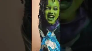 HULK VS SHE-HULK | KIDS COSTUME IDEAS #HalloweenWithShorts #youtubekids #marvel