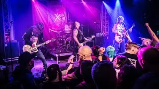 Lastkaj 14 -  Inte arg / Viker in årorna (Live @Göteborg)