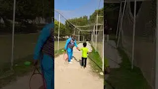 Batting Drills Tennis🎾 Racket improve Reaction time in shots #shorts  #youtubeshorts  #cricket