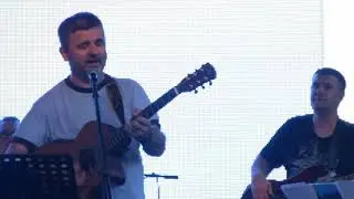 Mike Sámuel -A hegyek s tengerek felett