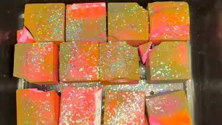 Dyed pink Crunchy | Dusty Gym Chalk