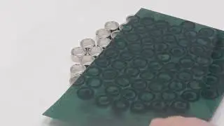 How to Use a Large Neodymium Bar Magnet to Clear Magnetic Traces on a Magnetic Field Viewing Film.