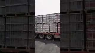 Loading empty aerosol (spray) can from Juhuan factory     WhatsApp: +86 13573928923