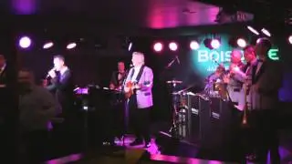 Can't Take My Eyes Off Of You, Royal Hen Band