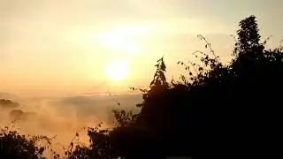 Dallapalli, Paderu hills station_sunrise vedio in winter clouds