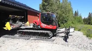 Pistmaskin K&auml;ssbohrer Pistenbully 100 - 2017