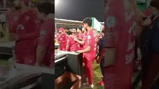 Azam khan funny video reaction 🤣 | Islamabad United winning moments | Naseem with shadab fun #foryou