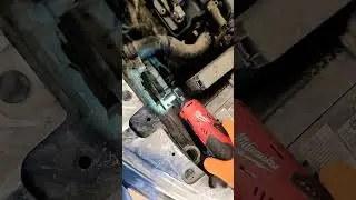 nissan murano radiator change #radiator #coolant #mechanic #california #v6 #nissan #murano #car #oil