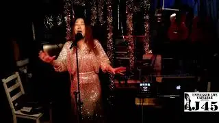 AKIKO LIVE @ J45