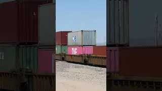 UP 8239 EB PORT STACK TRAIN 6-27-2022