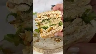 Sandu&iacute;che em bolo do caco com frango e doce de ma&ccedil;&atilde; e canela. Receita nos 3&hellip;