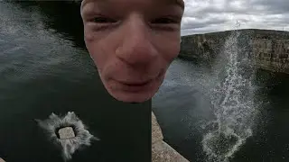 Big Rock Splashes at The Sea!