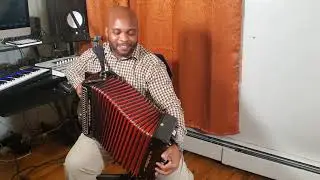 Mariah Carey - oh holy night accordion cover