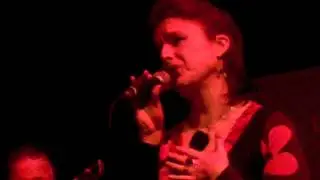 Live - Album Teaser - Plus Je T'Embrasse - The French Connection