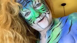 Tiger body paint