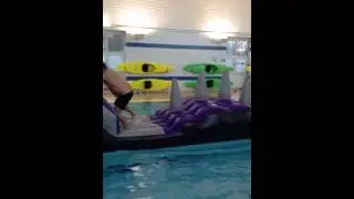 Tony, the laughing lifeguard/ Tony, yr achubwr bywyd sy&rsquo;n chwerthin