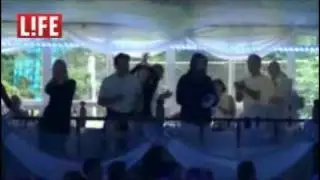 В яхт-клубе Адмирал