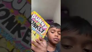 The most funniest book review in YouTube 
