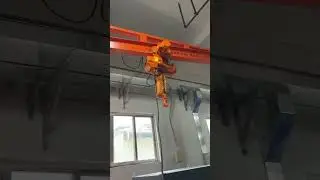 Column cantilever crane, small space, 360-degree electric rotation, wireless remote control, easy to