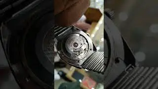 Rado watch machine