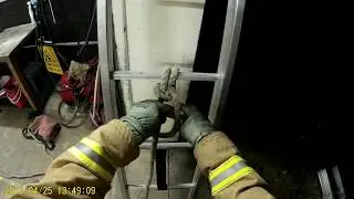 NFRS recruit training - Round Turn & 2 Half Hitches