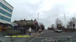 AR06STR - Very Naughty! Jumps a Red Light Pedestrian Crossing