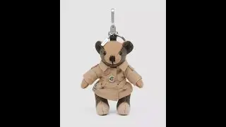 Burberry Thomas Bear Charm in Trench Coat 8027168 (Slow Ver.)