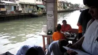 San Saeb Canal :: Sketching at Talad Bobae Pier