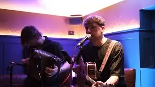 Dancing Queen - ABBA (in the style of Christy Moore) | Live in Slevin&rsquo;s