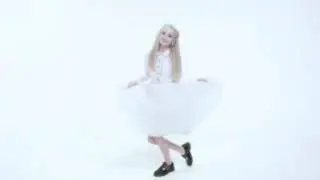 How to Curtsy