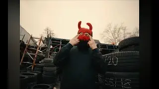 Skrilla - ROLLING Prod. Zooter Mcgavin)