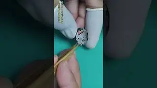 Citizen Eco-drive H800 battery replacement tutorial.