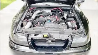 Ford Mustang GT 2001 acelerando forte!