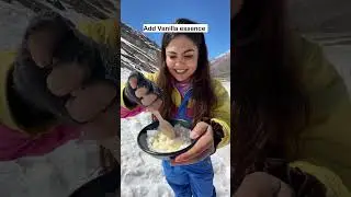 ❄️Trying Snow Ice Cream Hack😍Ice Cream made from FRESH SNOW #foodhack #foodchallenge #ytshorts