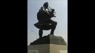 D-day Piper Bill Millin D-day tunes.